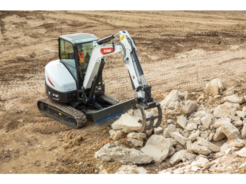 E40 Compact (Mini) Excavator (Specs & Features) - Bobcat Company