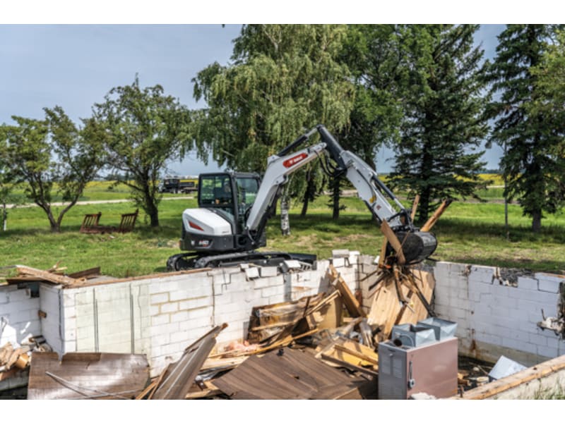 E40 Compact (Mini) Excavator (Specs & Features) - Bobcat Company