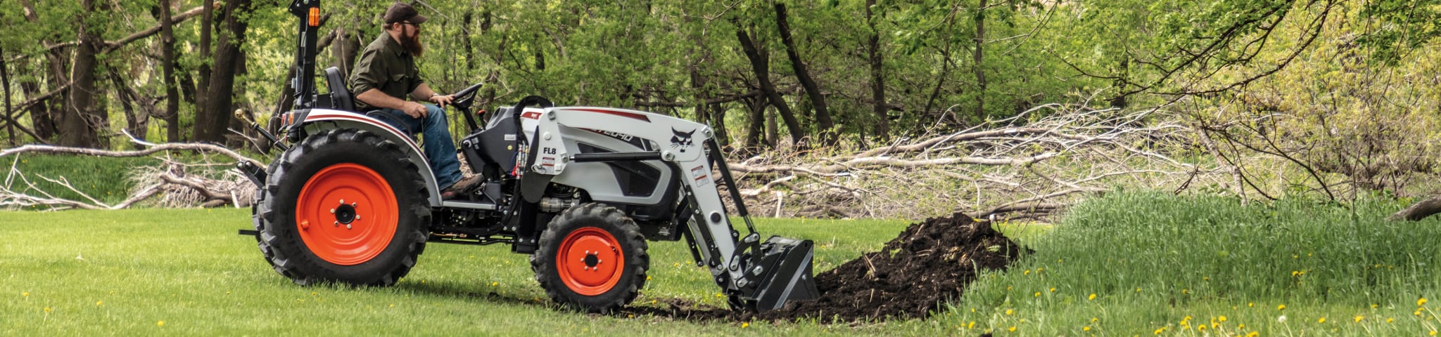 CT2040H Compact Tractor herospot