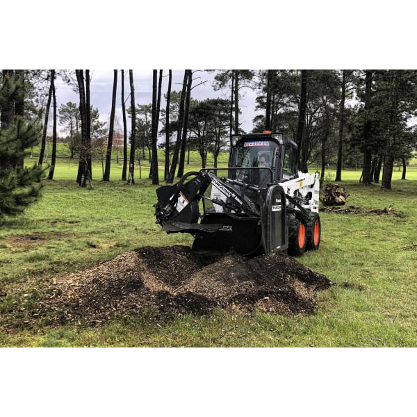 Bobcat SG60 Clears Stumps at Spanish Golf Course Bobcat Company Europe