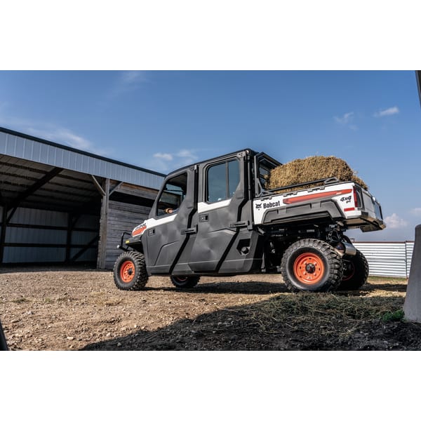 Veículo utilitário a diesel UV34XL – Doosan Bobcat Brasil