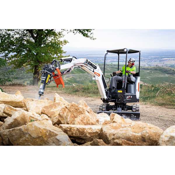 Bobcat Revolutionizes Construction with New 1-2 t Mini Bobcat Revolutionizes Construction with New 1-2 t Mini
