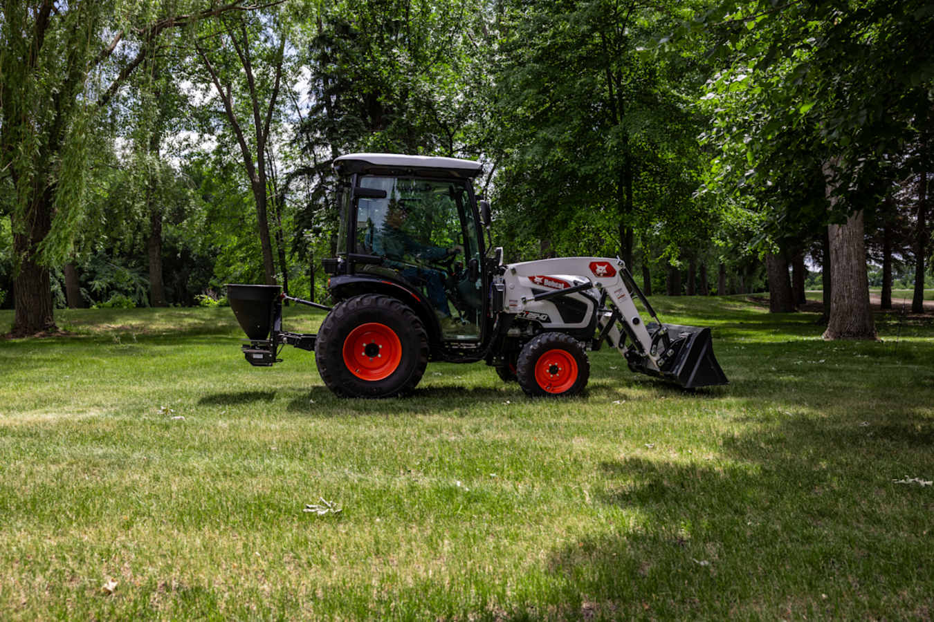 Bobcat CT2540 Compact Tractor, photo 6 of 8