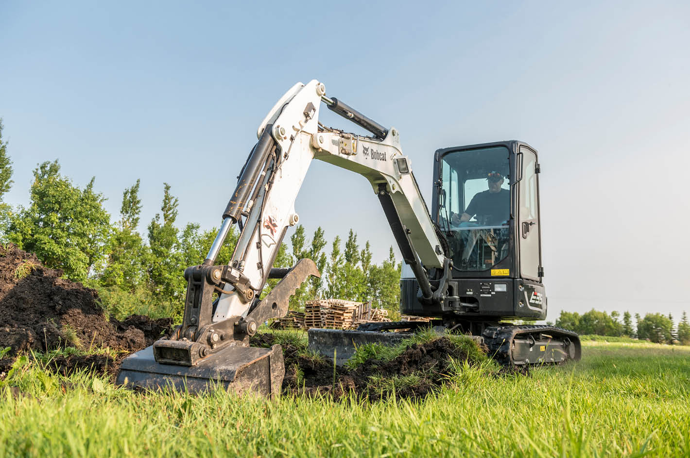 Improve Mini Excavator Accuracy With Bobcat Depth Check System Bobcat