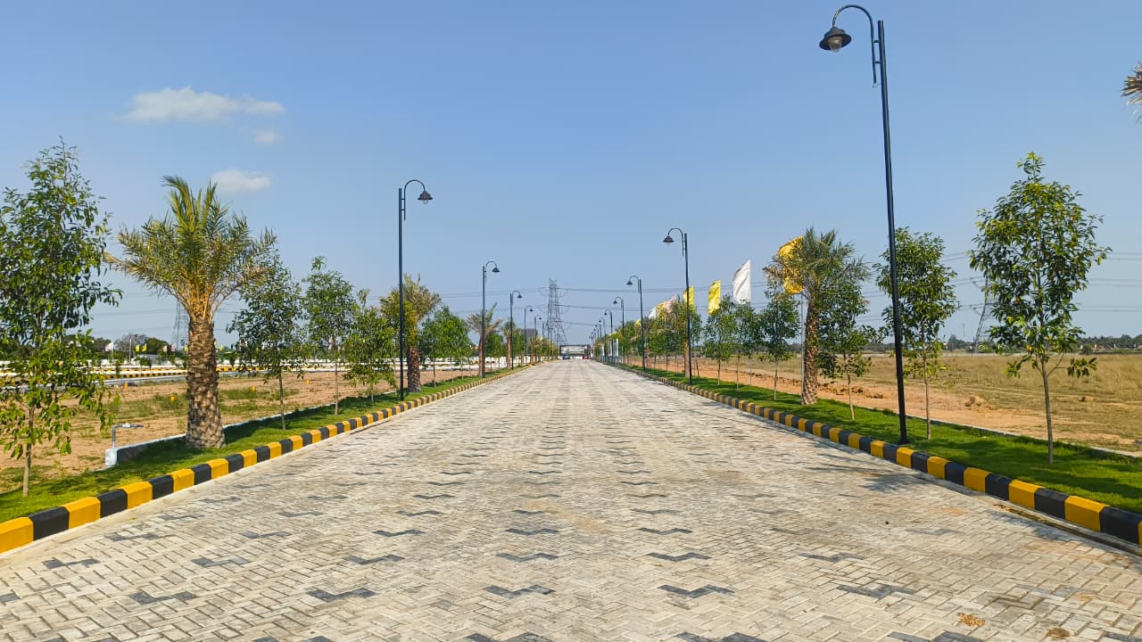 Aero Square, Keeranallur, Sunguvarchatram