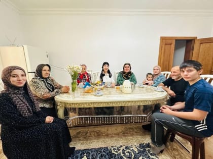 В с.Алмак Казбековского района провели праздник ко Дню семьи, любви и верности