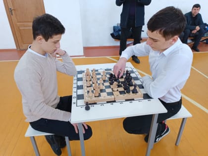 Первенство по шахматам среди школьников прошло в Сулейман-Стальском районе