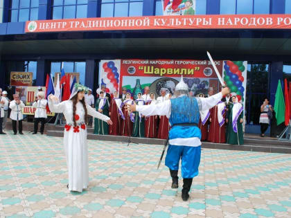 В Сулейман-Стальском районе торжественно отметили День лезгинского героического эпоса «Шарвили»