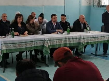 В Хасавюрте ведется адресная работа с родителями, отказывающимися от профилактических прививок