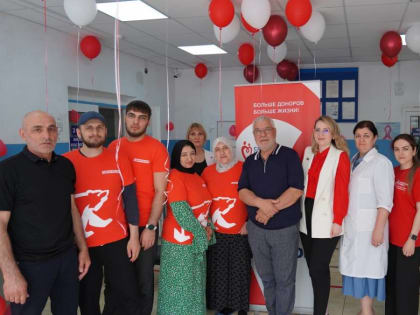 По инициативе «Единой России» в Хасавюрте прошла акция ко Дню донора