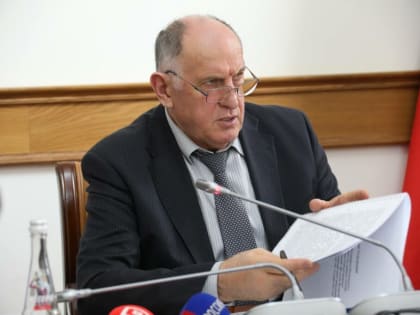 Абдулмуслим Абдулмуслимов провёл заседание Оперативного штаба