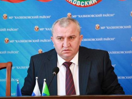 Гаджимурад Мусаев провел аппаратное совещание по текущим вопросам