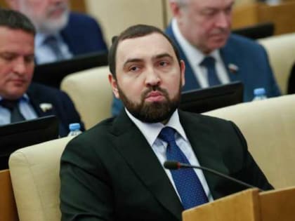 Депутат Султан Хамзаев поддержал поправки в законодательство об автоматическом назначении пособий Героям России