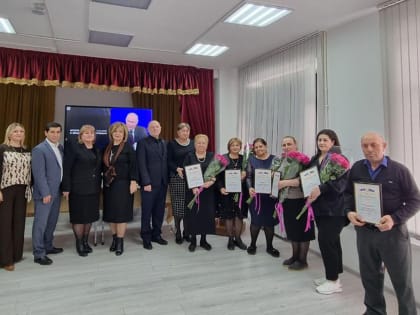 Коллектив лицея № 3 поддержал выдвижение Владимира Путина на выборах в марте 2024 года