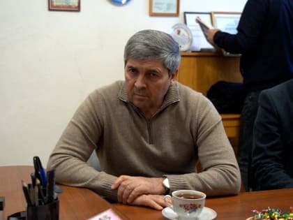 Ахмед Кулиев посетил детскую музыкальную школу №2 и музучилище