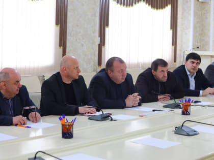 В Хасавюрте обсудили строительство мусоросортировочного завода