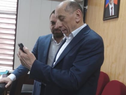 Даниял Исламов поговорил по видеосвязи с мобилизованным бойцом СВО