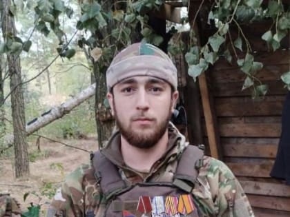 Тимур Давудбеков — житель села Тарумовка, чей жизненный путь стал примером мужества и преданности родине