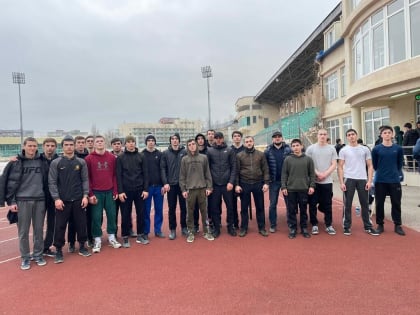 Около 40 учащихся Новолакского района приняли участие в республиканском этапе сдачи норм ГТО