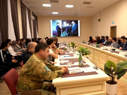 В Дербенте прошел круглый стол посвященный сохранению и развитию межнационального и межрелигиозного единства