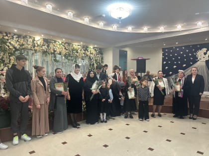 Чествование матерей и жён военнослужащих в городе