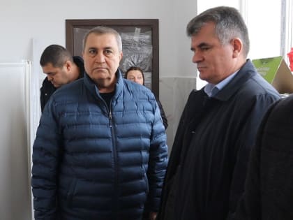 Мавсум Рагимов проинспектировал ход капитального ремонта детского сада «Ласточка» в селе Чинар