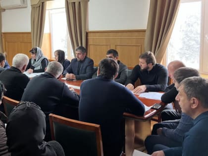 Вопросы осенней призывной кампании обсудили на заседании в администрации Новолакского района