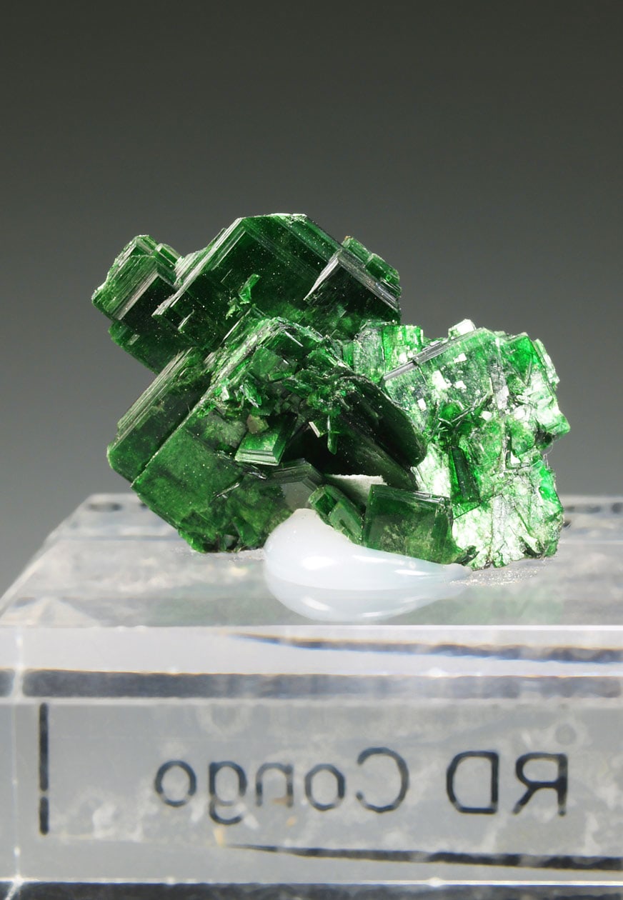 Metatorbernita de Shinkolobwe Mine, República Democrática del Congo (ex-Zaire) — Terrium