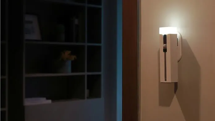 Lanterna multifunctionala – lampa de perete