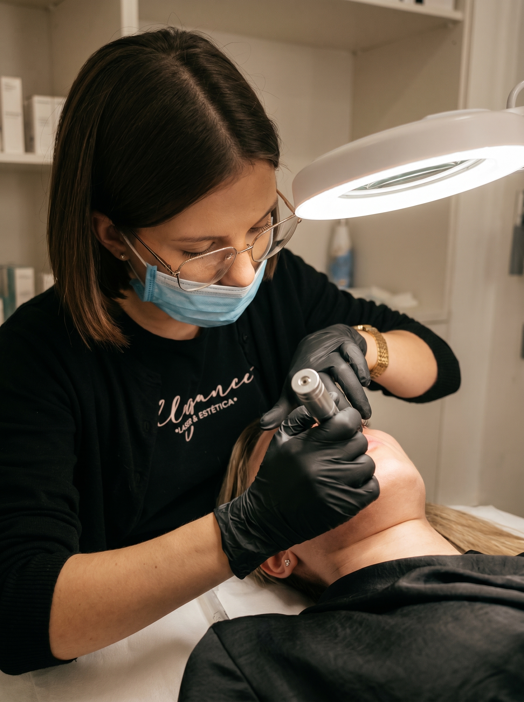 Ambiente e instalações da Ellegance Laser e Estética na Sé