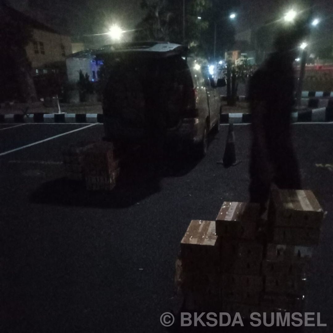 PENGGAGALAN PENGANGKUTAN 3306 INDIVIDU SATWA BURUNG TIDAK DILINDUNGI TANPA DOKUMEN