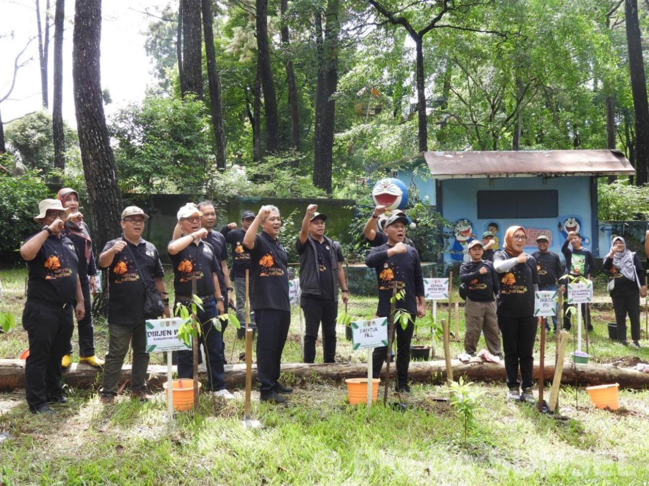 1000 Bibit Ditanam dan 24 Burung Dilepasliar di TWA Punti Kayu  dalam Rangkaian Tanam Pohon Serentak