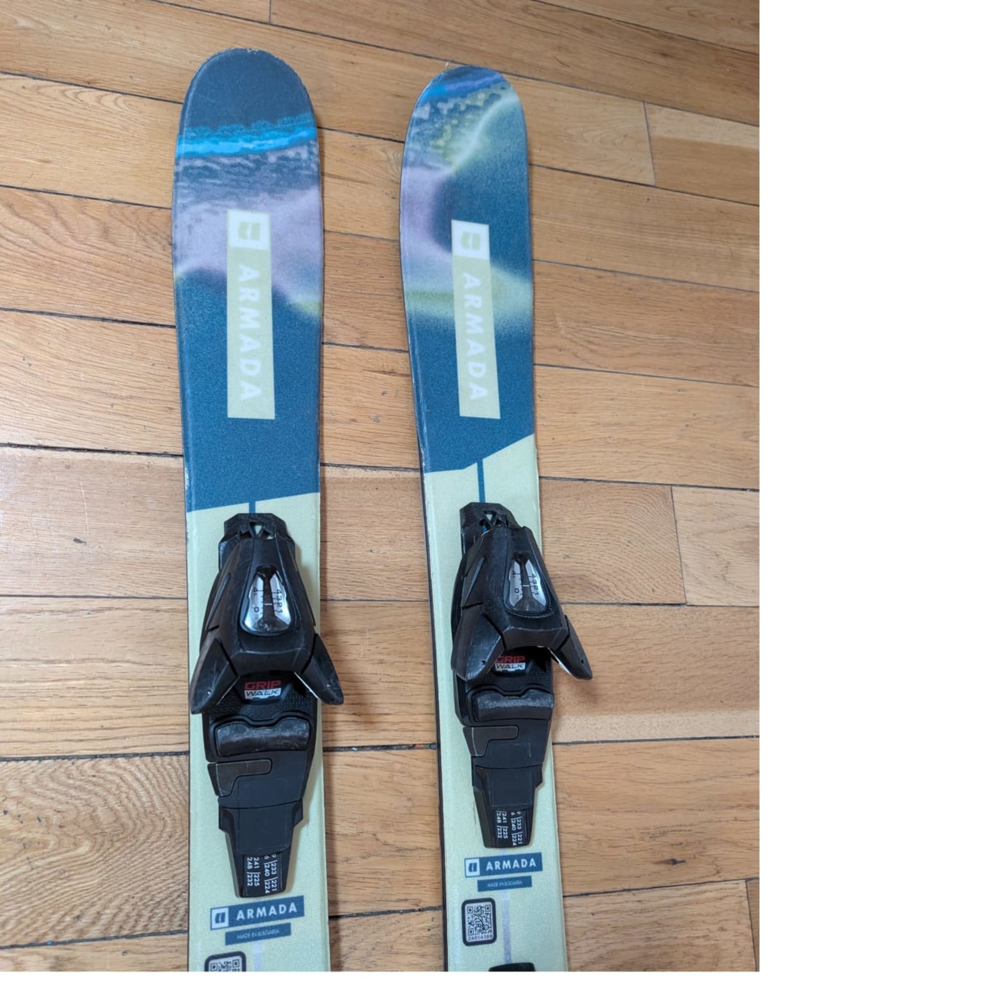 listing photo 2/5
