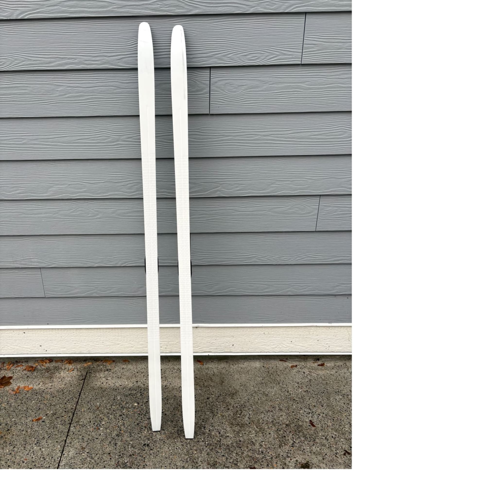 listing photo 3/3