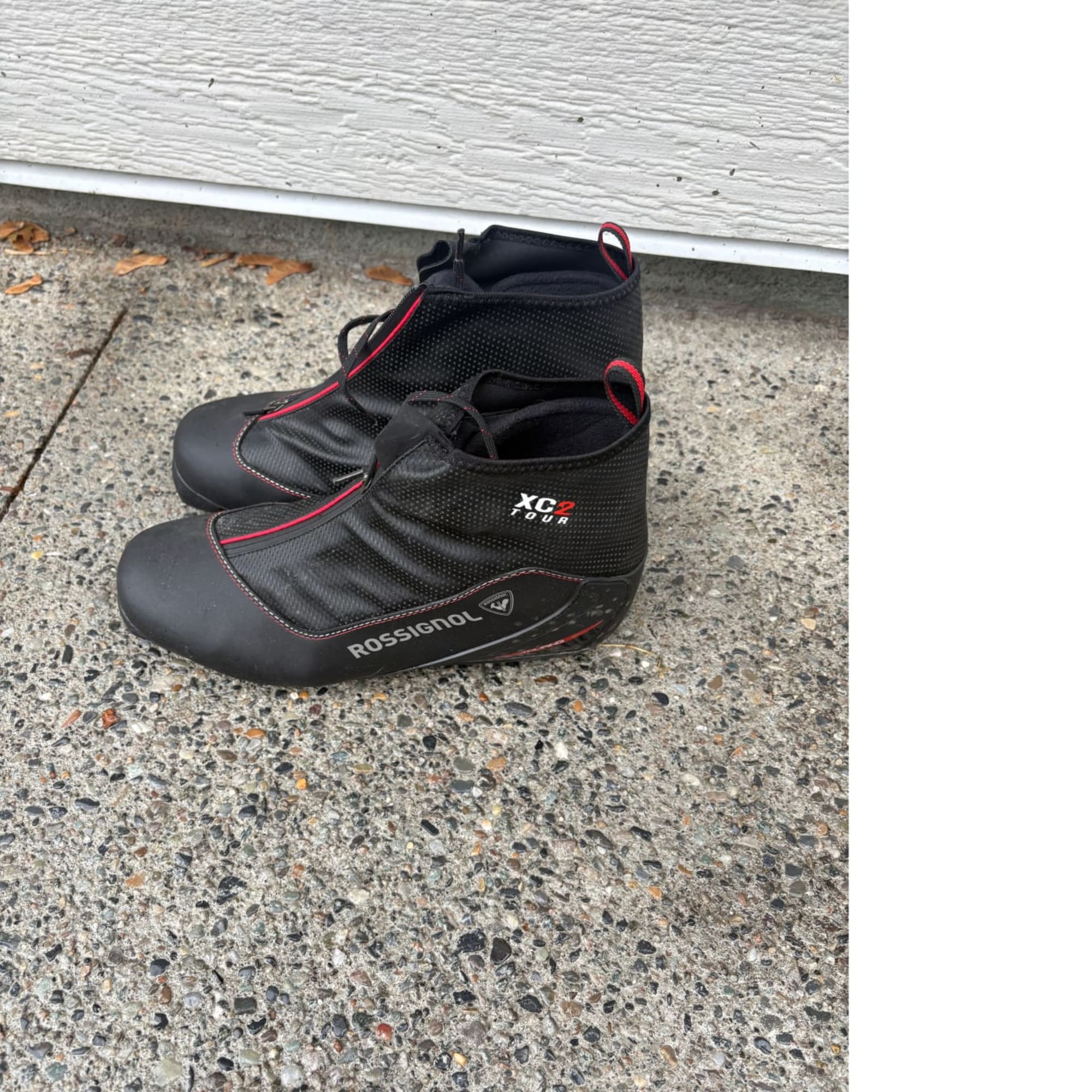 listing photo 1/4