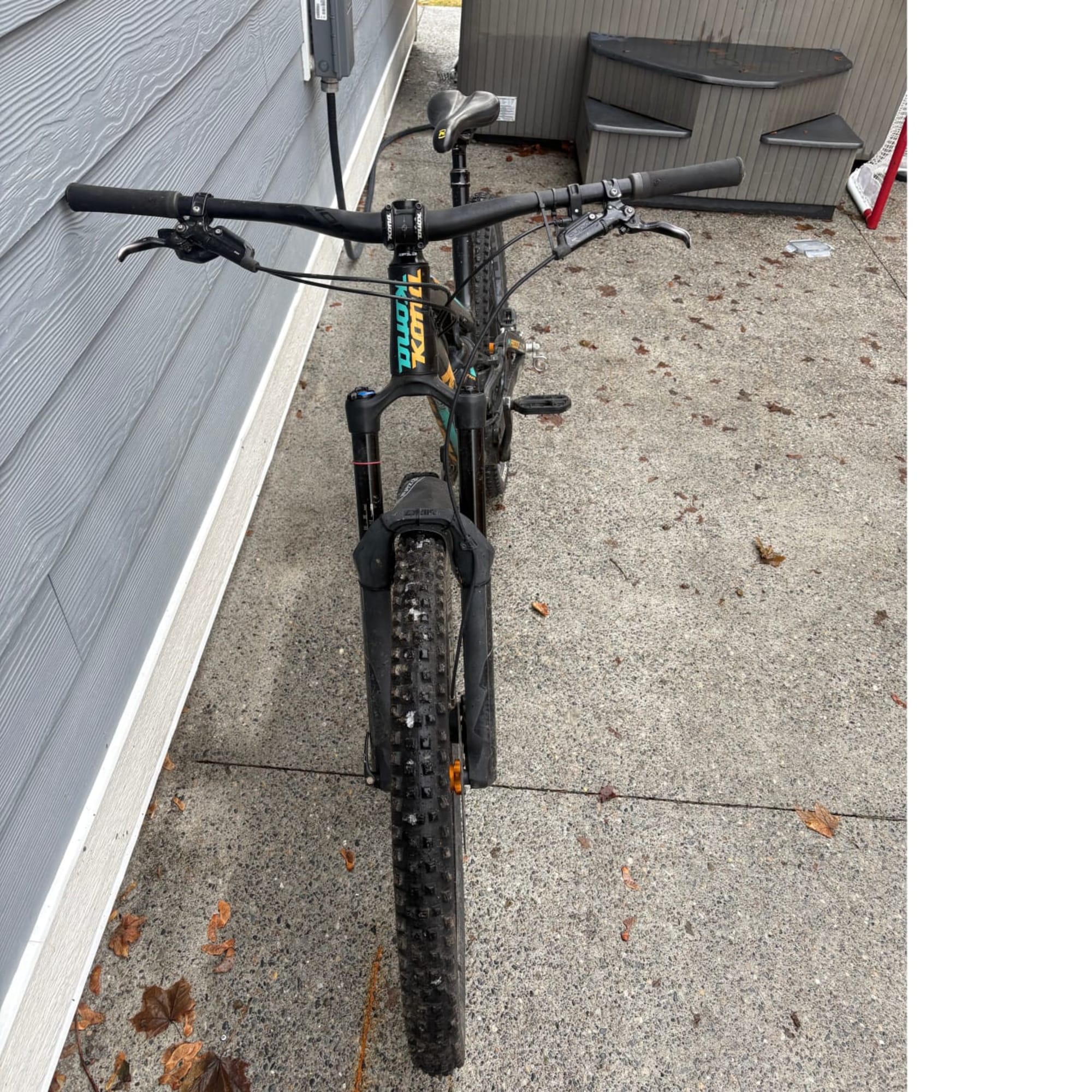 listing photo 2/3
