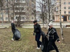 В Йошкар-Оле проводится третий общегородской субботник