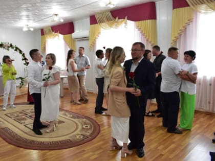 «Бал влюбленных» прошел в Мари-Туреке