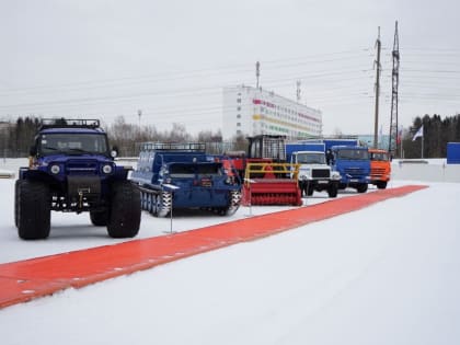В новый год с обновленным автопарком
