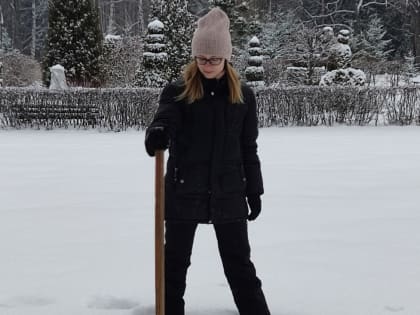 Зачем в Ботаническом саду регулярно замеряют толщину снега