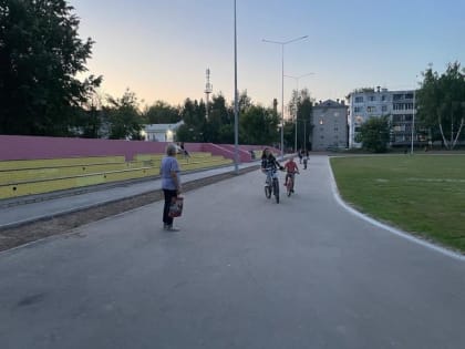 В Йошкар-Оле территория за Дворцом культуры Российской армии преобразилась для приятного времяпрепровождения горожан