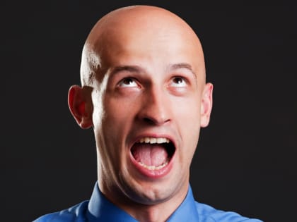 Учёные считают, что энергетики вызывают облысение