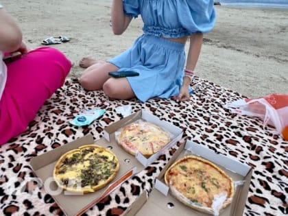 Врач предупредила: плотный перекус в жару может вас убить