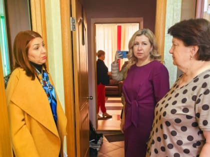 В Брянске продолжается посещение граждан в пунктах временного размещения