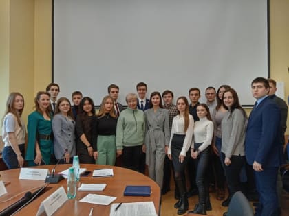 Татьяна Загородняя приняла участие в заседании Молодежного Правительства Саратовской области.