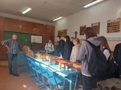В рамках Недели профессионального самоопределения “Мир профессий” школьники посетили техникумы и колледжи Йошкар-Олы