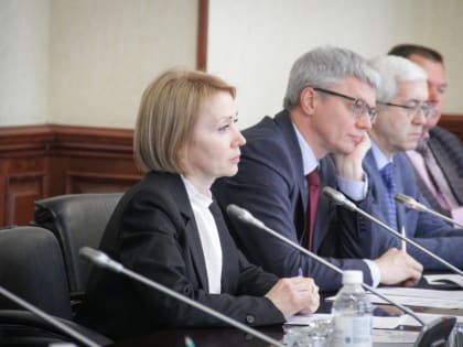 Уполномоченный по правам ребенка в Югре представила на заседании Ассамблеи представителей КМНС результаты деятельности за 2022 год