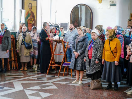 Богослужение митрополита Иоанна накануне Великого Четверга