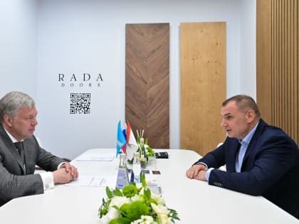 На выставке «Иннопром-2024» прошла рабочая встреча Главы Марий Эл и губернатора Ульяновской области