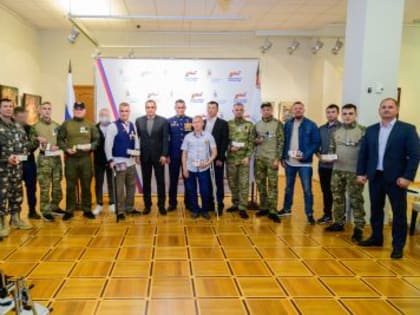 Глава Марий Эл вручил награды  и удостоверения ветерана боевых действий участникам специальной военной операции